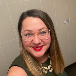 Meet your Posher, Taral